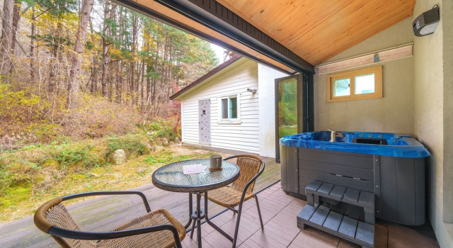 Номер Standard gapyeong sanchaek Glamping Pension