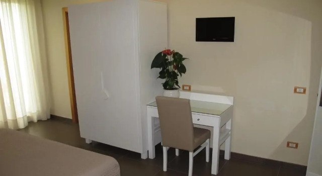 Трёхместный номер Standard Hotel Club