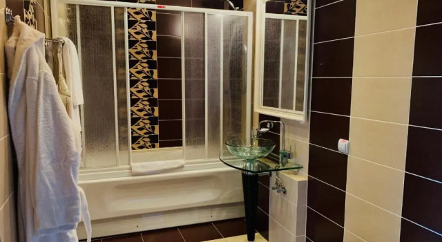 Suite Hotel Prydesnyansky