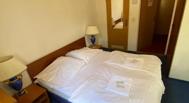 Märkischer Hof, Rezervasyon Otel Mitte Berlin, Neues Museum yakınında
