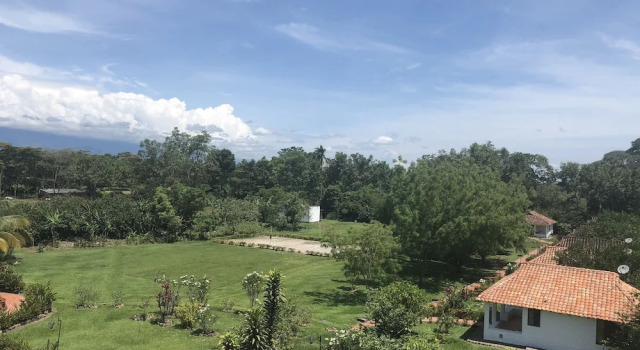 Семейное бунгало с видом на сад Hotel Campestre Arboretto