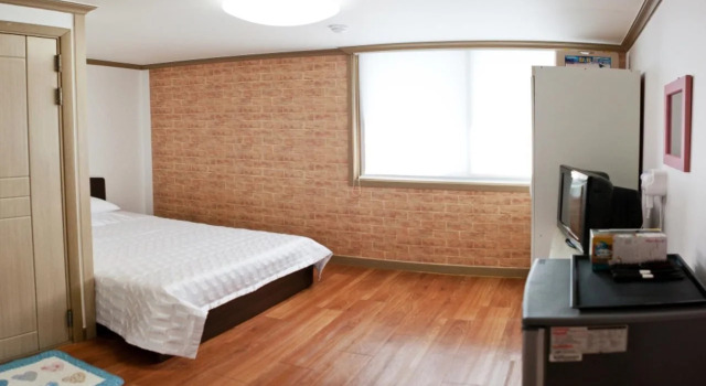 Hotel Hanlimhang, Забронировать Отель Hallim Чеджу, рядом с Стадион Халлима