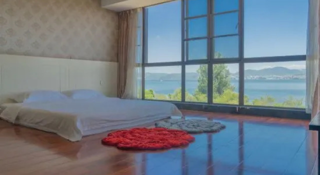 Люкс с красивым видом из окна Dali knot, seaview Inn （erhai lake ecological corridor, entrance）