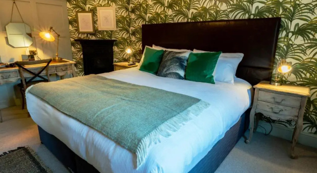 Bull Inn, Reservar Casa de hóspedes Reading Berkshire