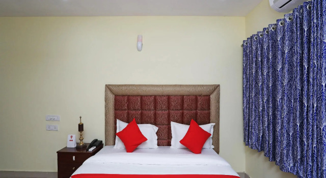 Люкс Standard OYO 22510 Ma Classic Inn