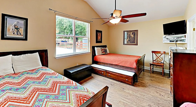New Listing! 2-unit Lake W/ Boat Launch 6 Bedroom Home