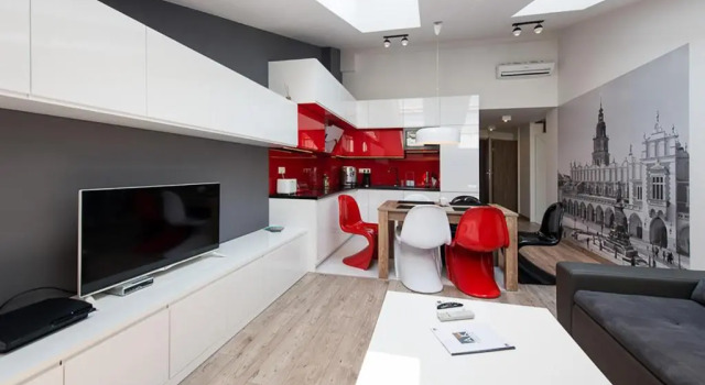 Апартаменты Deluxe Cozy and Large 62 m2 Apartment with Air Conditioning, Old Town