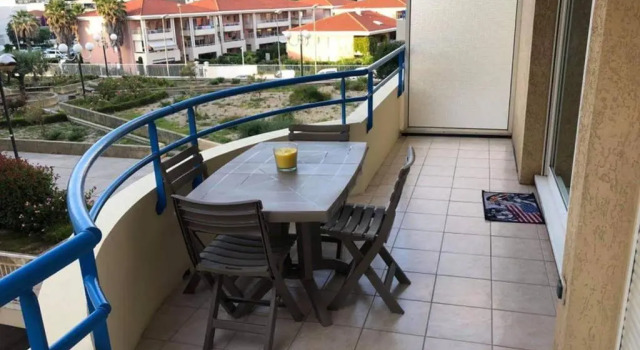 Appartement Juan-les-Pins antibes piscine et mer a 200m, Забронировать Апартаменты/квартира Жюан-ле-Пен Приморские Альпы