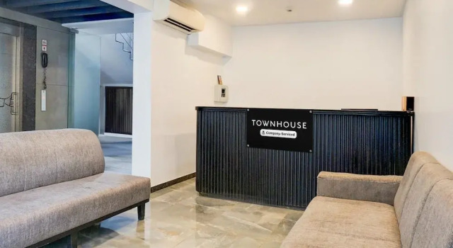 Cozy Deluxe Stays at Balewadi Pune