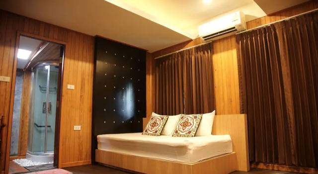 Семейный номер Standard Poohbar Resort & Lotusdive