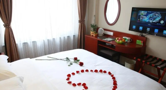 Номер Standard GreenTree Inn Xinjiang Bole Wanxianghui Express Hotel
