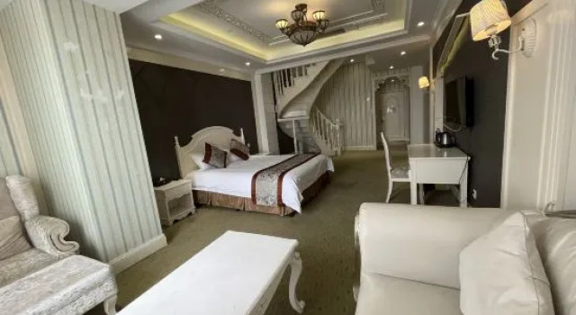 Люкс Дуплекс Kaiyuan Manju Select Hotel(Hongqiao Hub National Exhibition Center Sto