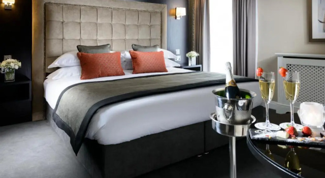 Полулюкс Deluxe Killarney Oaks Hotel