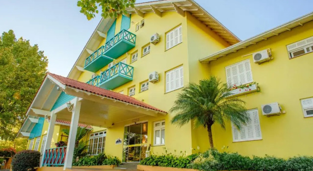 Hotel Pousada da Neve, Забронировать Отель Отели в центре Нова-Петрополиса с завтраком, отели в центре Нова-Петрополиса с завтраком