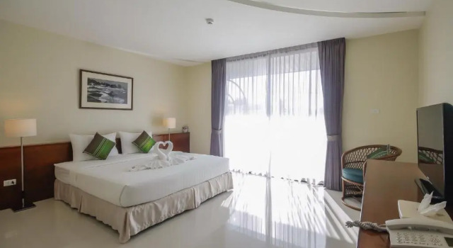 Двухместный номер Deluxe Baan Nilrath Hotel