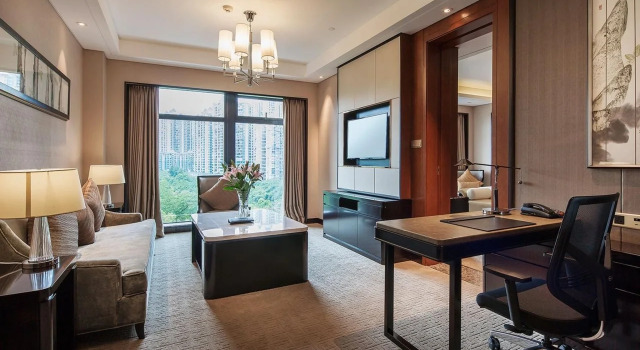 Howard Johnson Jinyi Hotel Chongqing