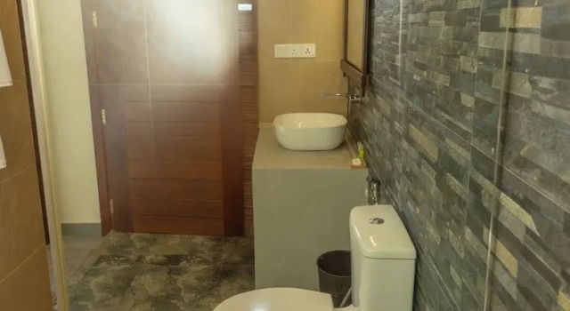 Двухместный номер Standard с балконом Fortwill City Hotel