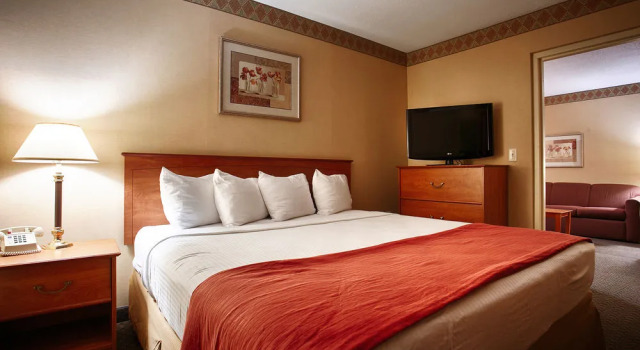 The Falls Inn & Suites / Bigwood Event Center, Foglalás Szálloda Fergus Falls Minnesota