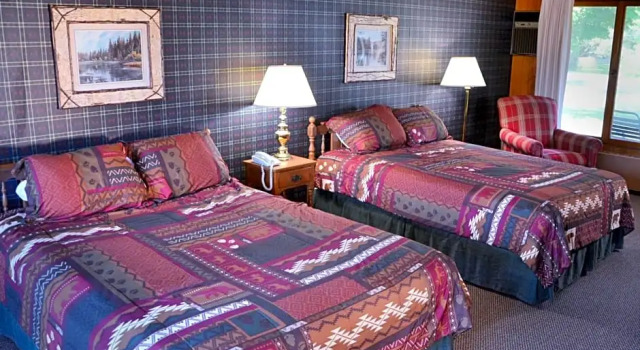 Номер Standard с балконом Birchwood Inn