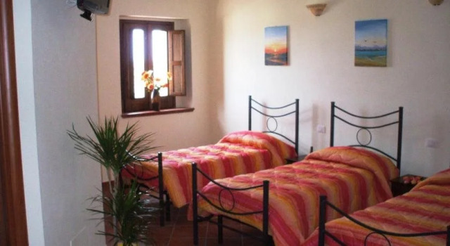 Affittacamere Il Borgo, Varaa Hotelli Hotellit Pollino pysäköinnillä, Pysäköinti