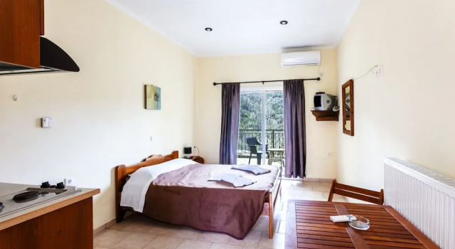 Студия Classic Despina studios and rooms