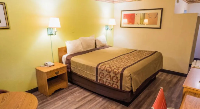 Номер Standard Garner Hotel Albuquerque Airport by IHG