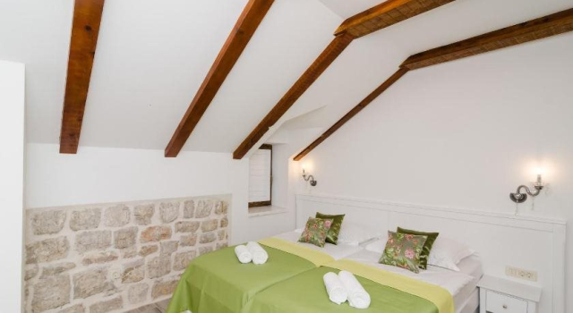 Bed&Breakfast Sorgo Palace, Забронировать Гостевой дом Стон Pelješac