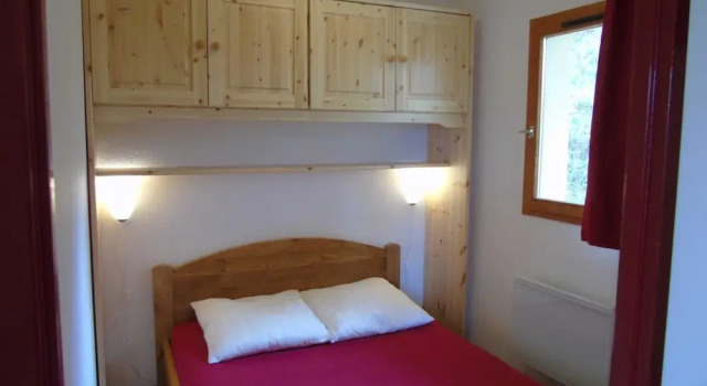 Lou Services Apartment CB3 LSI 001, Prenota Appartamento Hotel a Alvernia con parcheggio, Parcheggio