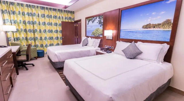 Семейный номер Standard с видом на море Surfrider Resort Hotel