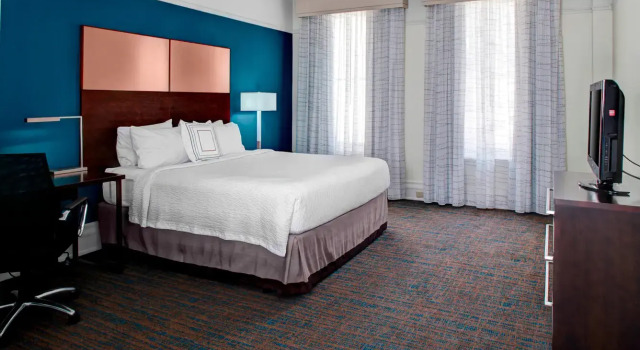 Двухместный люкс c 1 комнатой Residence Inn by Marriott Cleveland Downtown
