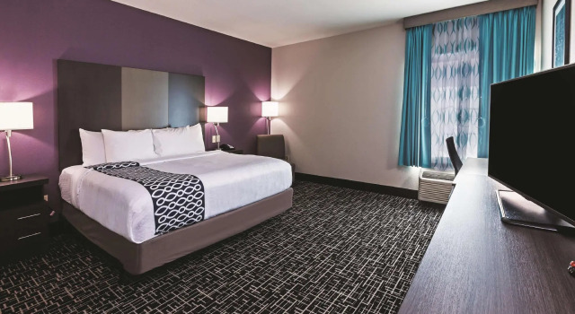 Двухместный номер Standard Comfort Inn & Suites