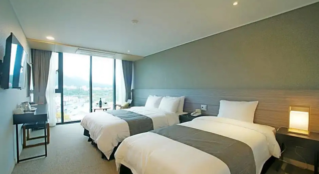Номер Deluxe I-Jin Hotel