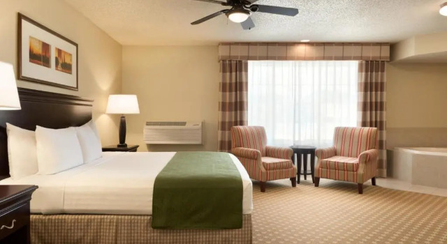 Номер Standard Country Inn & Suites by Radisson, Chanhassen, MN