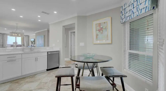 502 Summerhouse by Avantstay Ocean Front Condo w/ Community Pool Access
