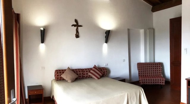 Resort Fonte Vulci, Buchen Sie Resort Canino Tuszien