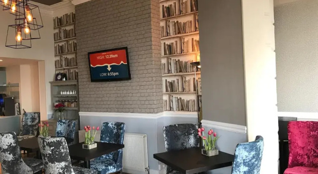 Atlanta Guest House, Забронировать Гостевой дом Истборн 