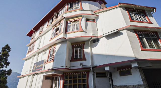 Collection O 84550 Hotel Tashi Tenka, Book Hotel Hotels in Sikkim with Parking, Parking