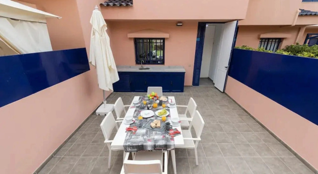 Duplex in Maspalomas Near Meloneras Beach, Забронировать Апартаменты/квартира Сан-Бартоломе-де-Тирахана Гран-Канария