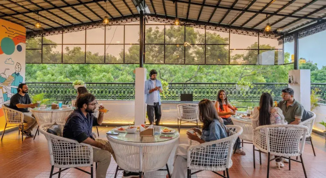 The Social Stays Bangalore, Rezervovat Hostel Hotely v Bangalore s parkováním, Parkování
