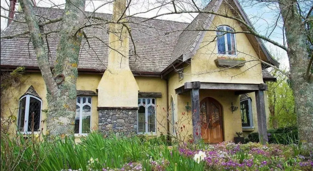 The French Country House, Rezervovat Hotel Whakamarama Bay of Plenty