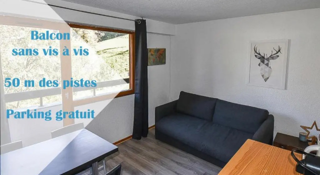 Les Cimes, Chaleureux studio 4 pers, 50m du télécabine, vue dégagée sur les pistes, DRAPS NON COMPRIS