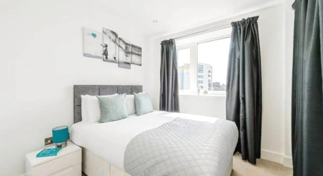 Flying Butler Greenwich Apartment