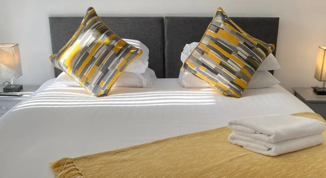 Двухместные апартаменты с видом на море Eden Escapes Serviced Apartments