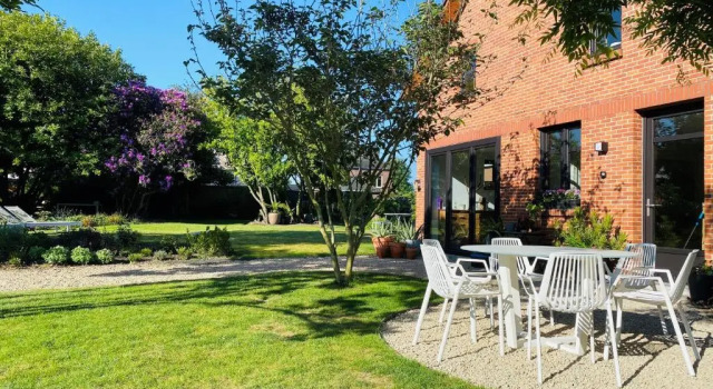 Atelier Botanie luxury short stay apartment, Prenota Appartamento Hotel a Flanders con parcheggio, Parcheggio