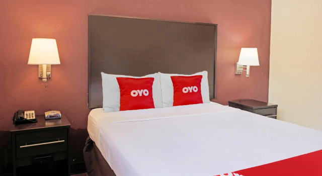 Люкс с 2 комнатами OYO Hotel McAllen Airport South
