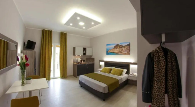 Номер Luxury YEASY smart rooms Cefalù