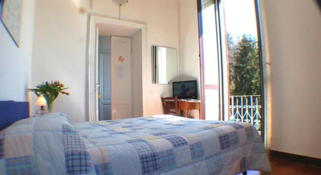 B&B Villa Mirandola, Prenota Bed & breakfast Brunate Como