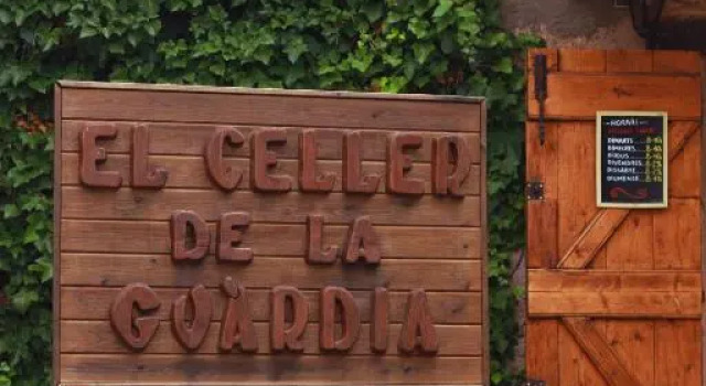 El Celler de la Guàrdia, Prenota Hotel El Bruc 