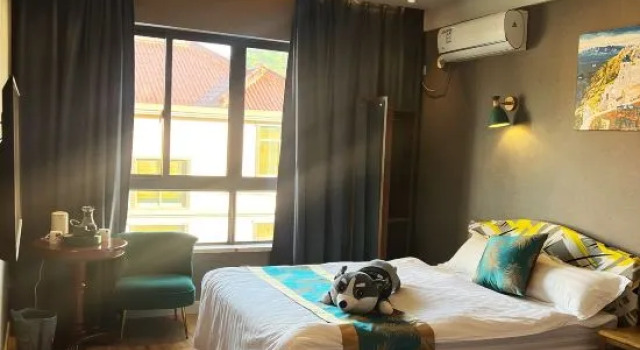 zhujiajian lingerxiaowu guesthouse, Prenota Hotel Hotel a Zhoushan con parcheggio, Parcheggio
