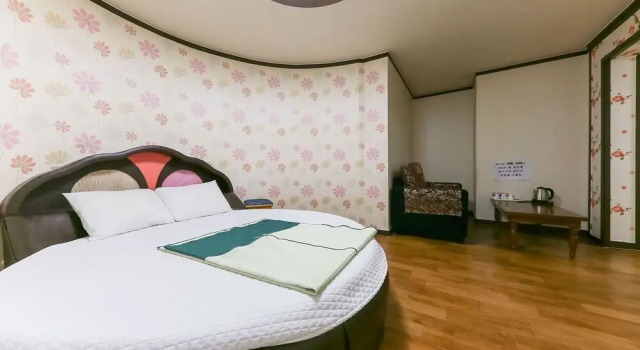 Geumsan Tomato, Book Hotel Billige hoteller i Daejeon